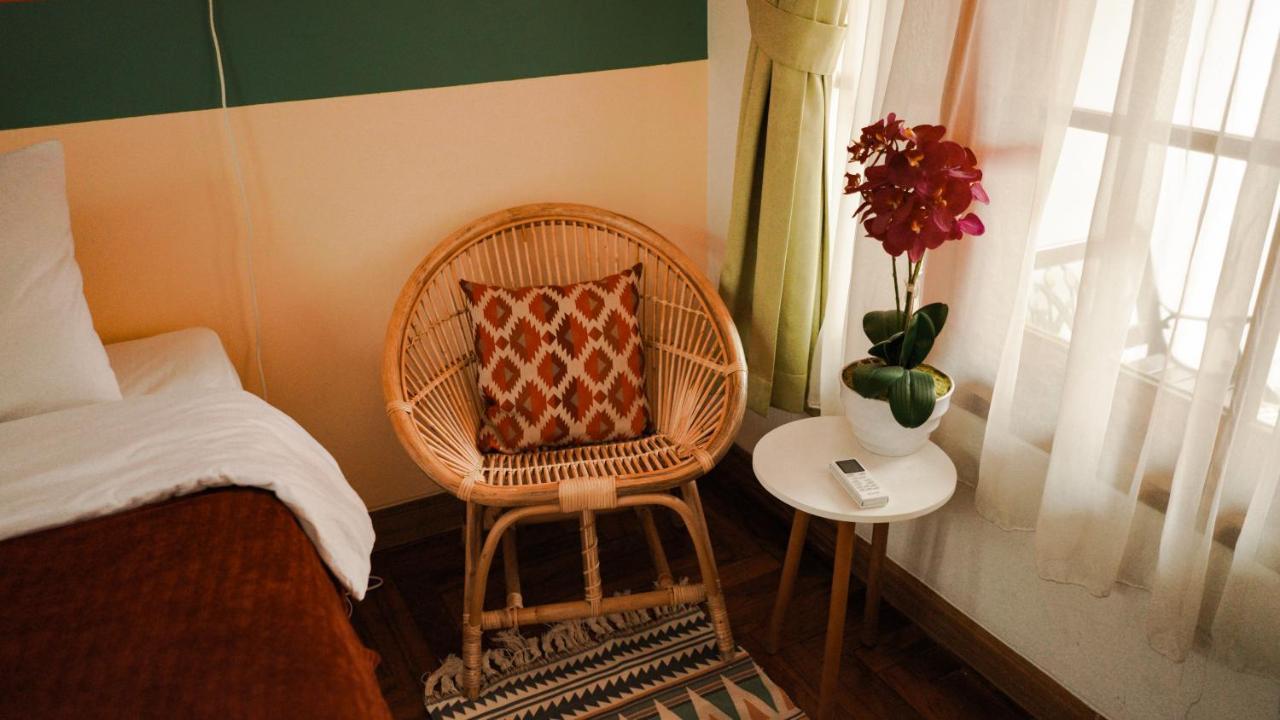 Bed and Breakfast Roemah Renjana Бандунг Екстер'єр фото